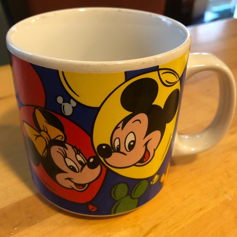3/$40 Disney vintage Mickey Mouse and Friends mug